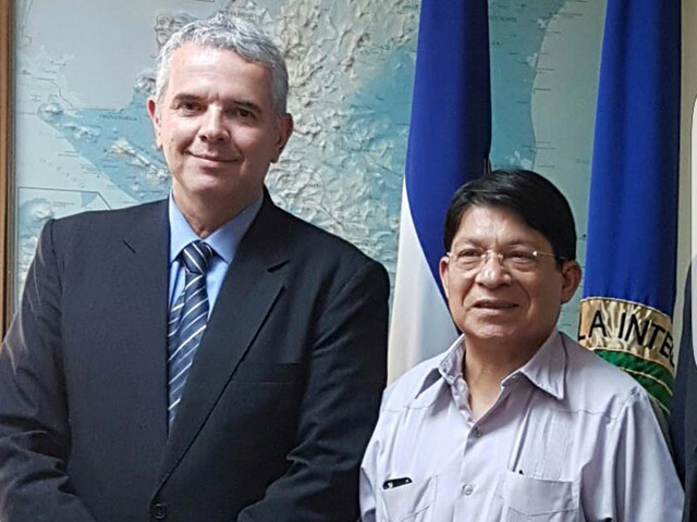 MFA Deputy Director-General for Latin America Modi Efraim with Nicaraguan FM Denis Ronaldo Moncada Colindres in Managua.